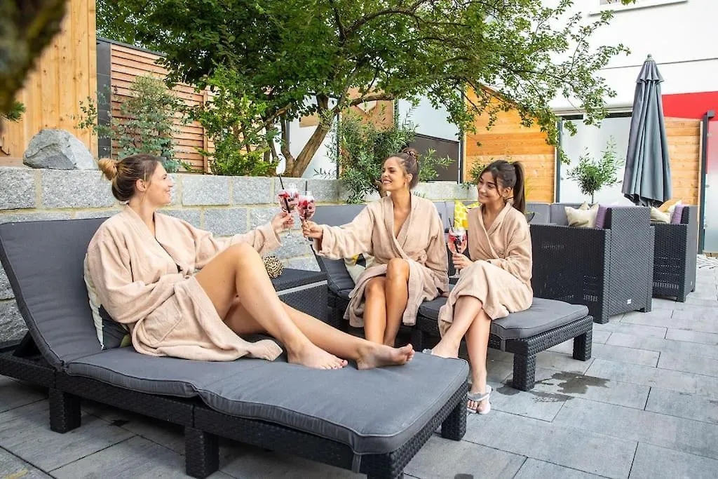 Chalet Vitaspa - Whirlpool & Sauna Privatspa Pegnitz