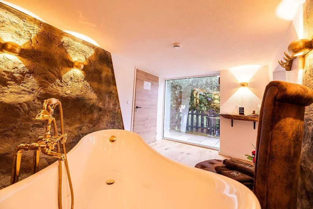 Chalet Vitaspa - Whirlpool & Sauna Privatspa Pegnitz
