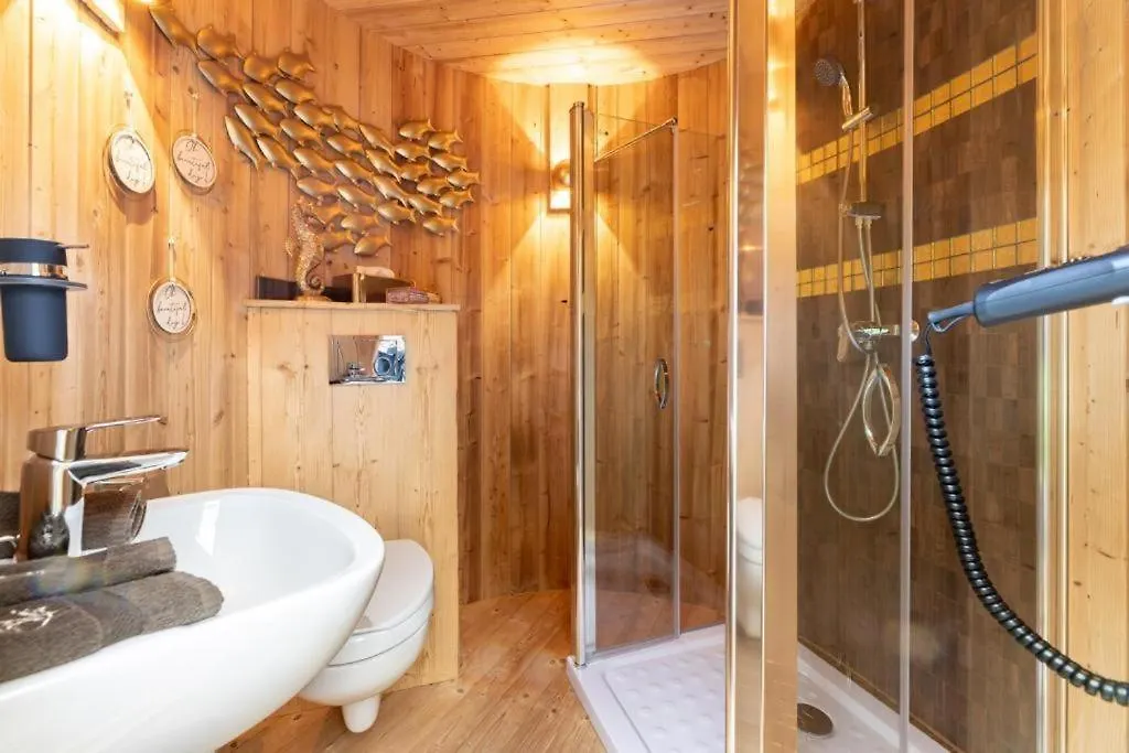 Chalet Vitaspa - Whirlpool & Sauna Privatspa Pegnitz Germany
