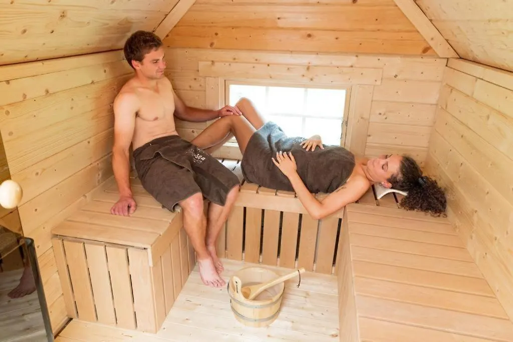 Chalet Vitaspa - Whirlpool & Sauna Privatspa Pegnitz Germany
